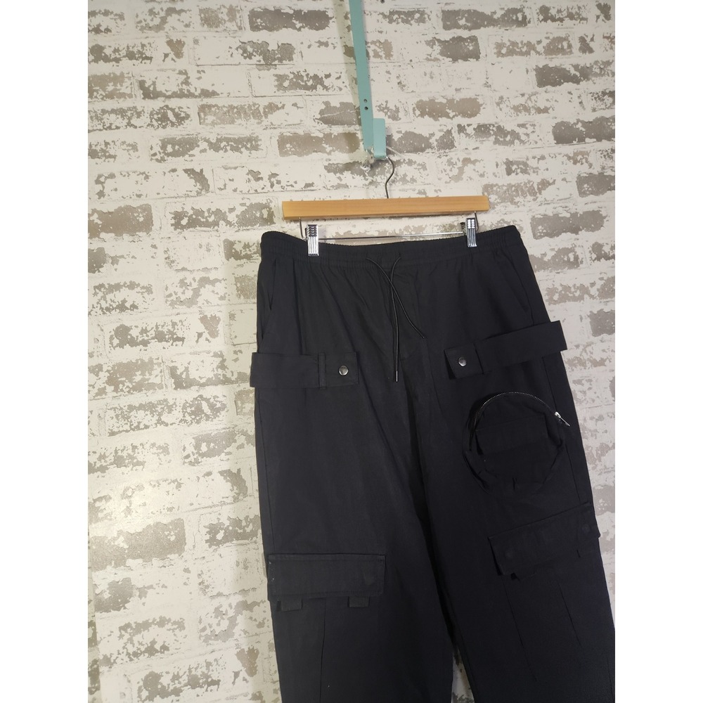 Forever 21 Men Jogger Pants XL Black Cargo Snap Button Ankle Athleisure Comfort - Picture 4 of 16